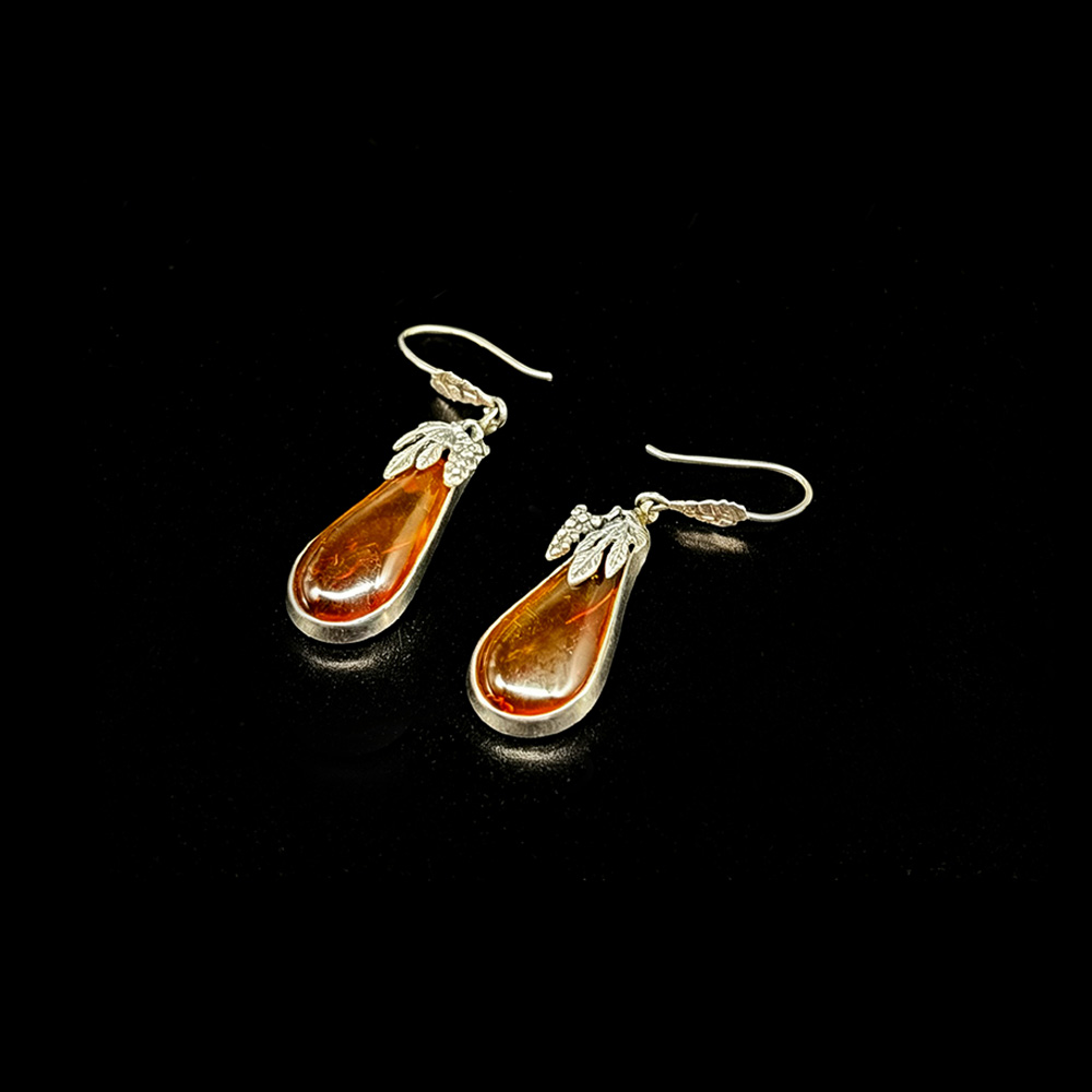 ZG019 Silver Amber Earrings