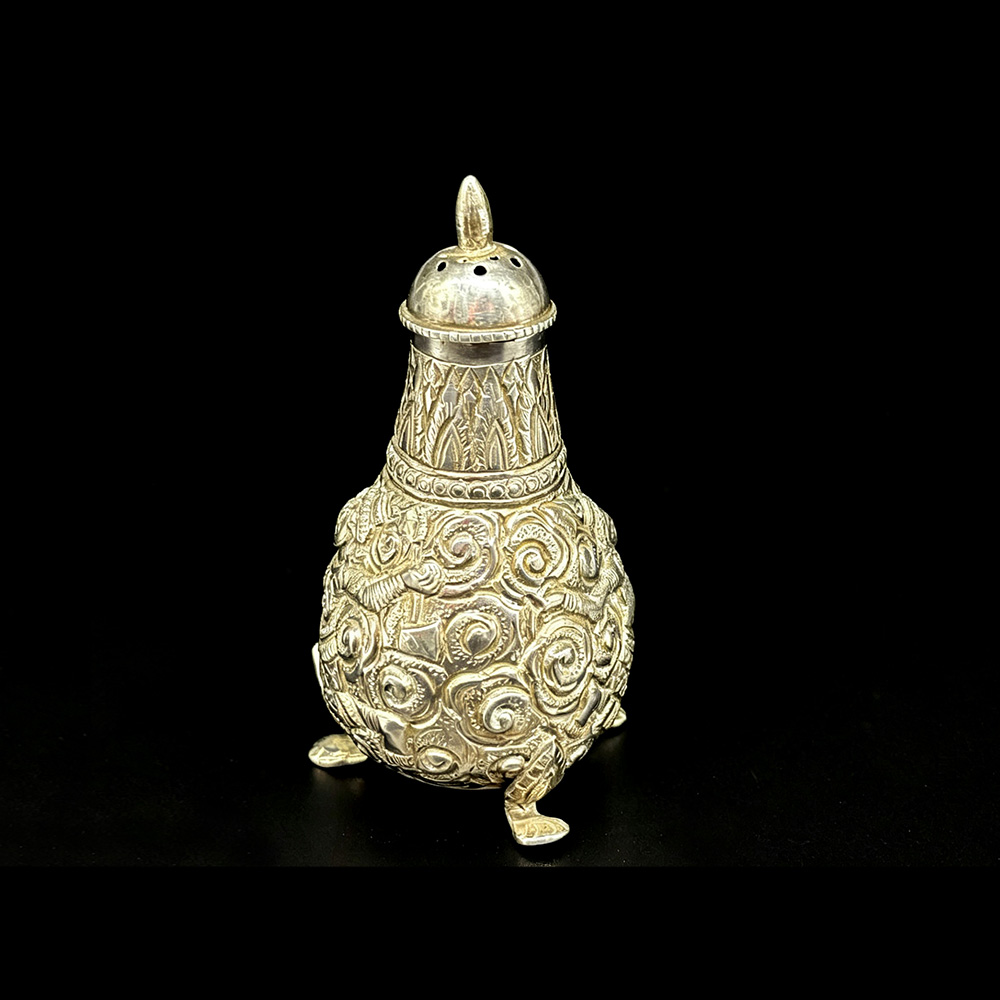 ZG005 Silver Pepper Pot